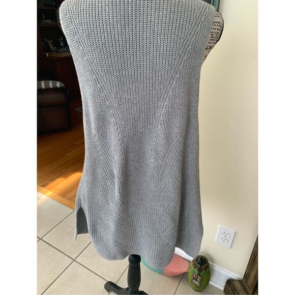 Talbots 100% Cotton Crochet Knit Sleeveless Fall Sweater Vest Gray NWT - Picture 6 of 7